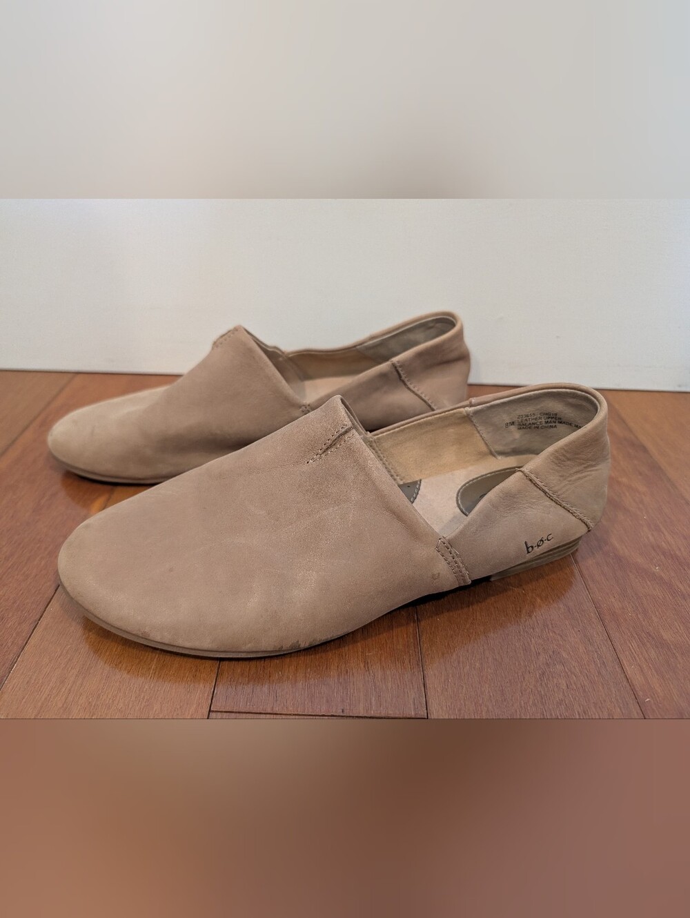 b.o.c. Suree Tan Leather Slip-On Loafers